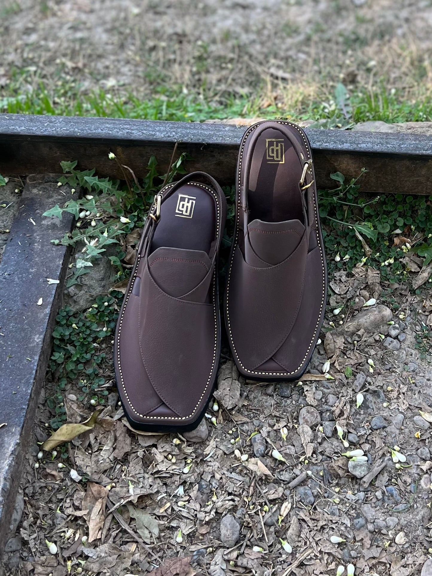 Royal Strap Rich Chocolate Peshawari Chappal – Sketcher Sole